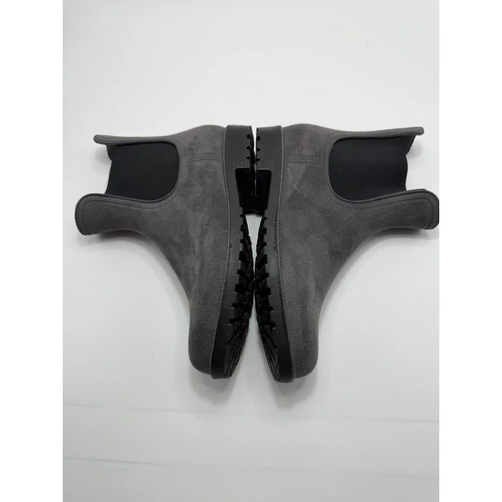 Wet Knot WK Waterproof Gray Suede Flocked Chelsea Ankle Rain Boots Womens 7